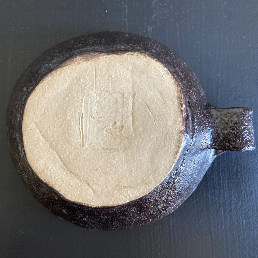 Untersicht Schalen-Tasse 2024